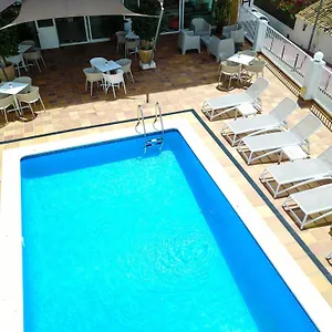 ** Hotel Es Mitjorn Spain